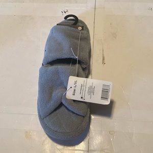 NWT Bobbie Brooks Slippers